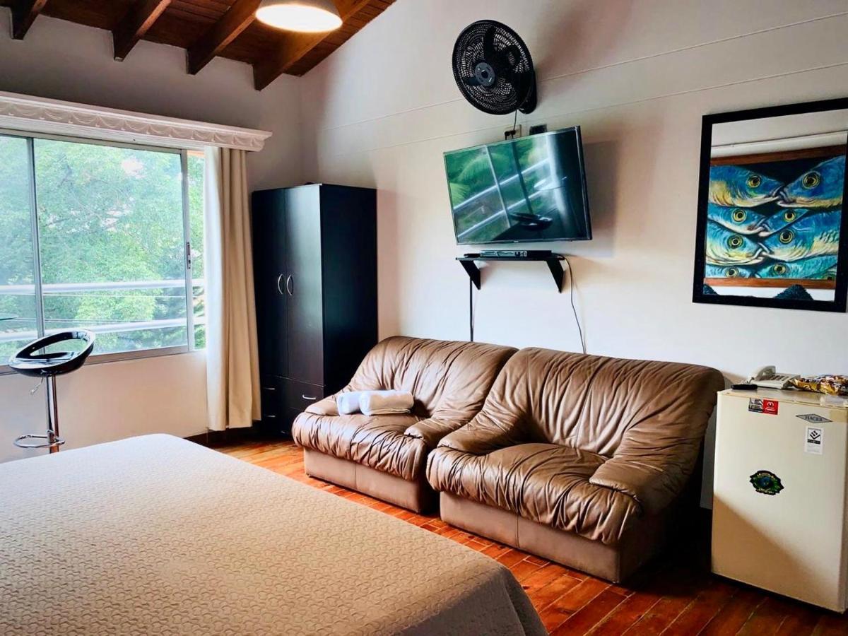 Hotel Lleras Premium #1 Медельин Экстерьер фото